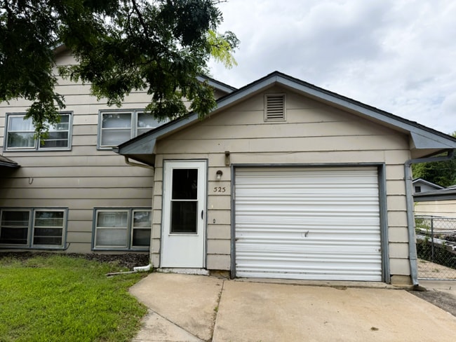 property at 525 N Elder St