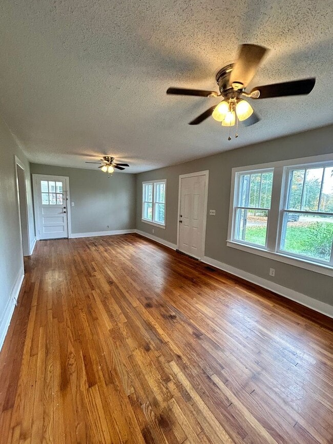 121 Three Notch Rd in Ringgold, GA - Building Photo - Building Photo