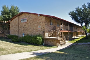 University Place in Denton, TX - Building Photo