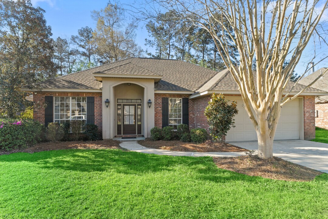 405 Highland Oaks S in Madisonville, LA - Building Photo