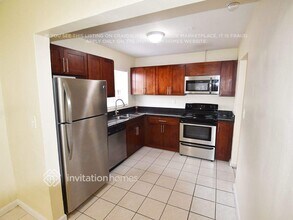 4825 NW 189th Terrace in Miami Gardens, FL - Building Photo - Building Photo