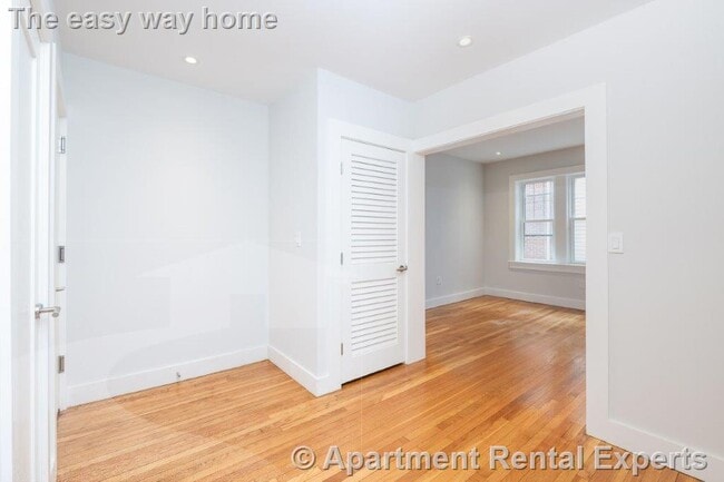 18 Forest St in Cambridge, MA - Building Photo - Building Photo