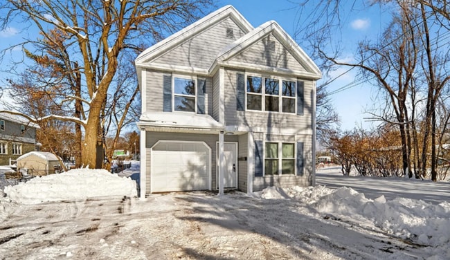property at 13 Sligo St