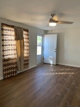 1117 S Lea St in Clovis, NM - Foto de edificio - Building Photo