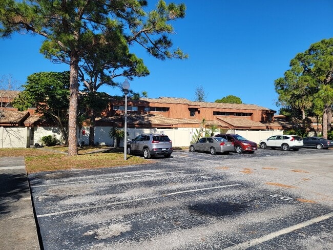 property at 2056 Sunset Point Rd