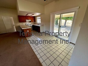 18220 CA-36 in Red Bluff, CA - Building Photo - Building Photo