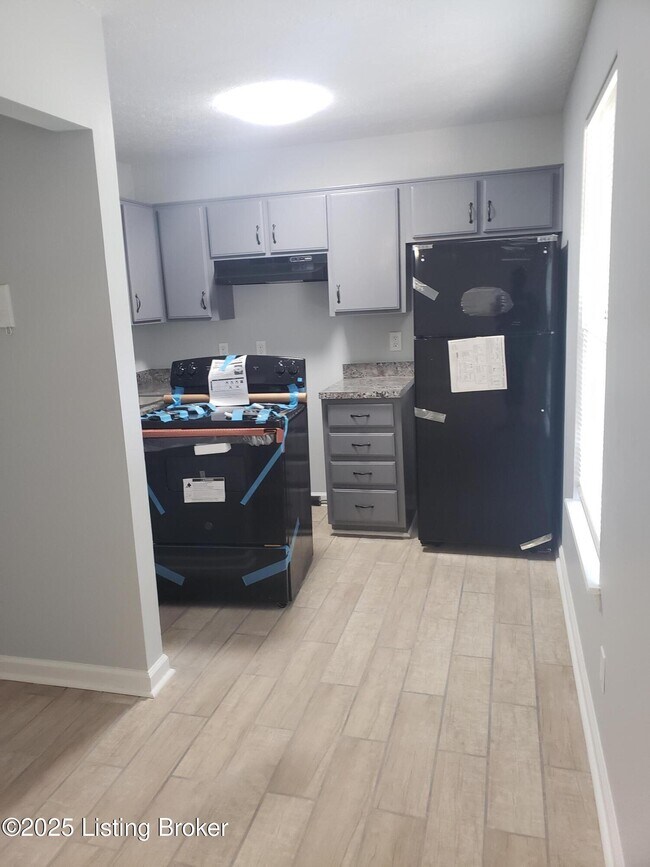 151 E Florence Ave-Unit -102 in Louisville, KY - Building Photo - Building Photo