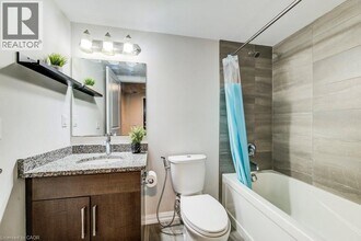 778 Laurelwood Dr in Waterloo, ON - Building Photo - Building Photo