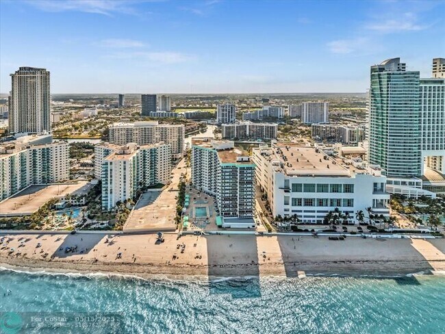 3725 S Ocean Dr in Hollywood, FL - Foto de edificio - Building Photo