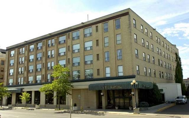 Park Manor Retirement Apartments in Great Falls, MT - Foto de edificio