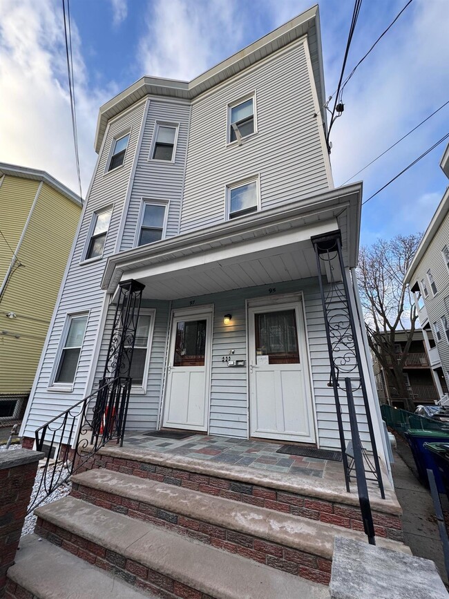 97 Marion St, Unit 1