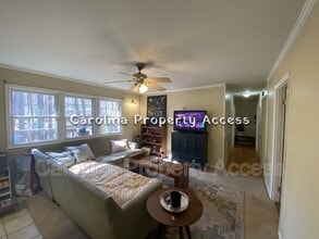 207 Bennington Dr in Chapel Hill, NC - Building Photo - Building Photo