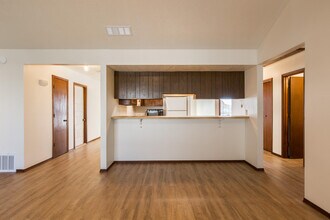 7401 Scotts Pl NE in Albuquerque, NM - Building Photo - Building Photo