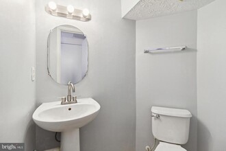 13 Dancer Ct in Owings Mills, MD - Building Photo - Building Photo
