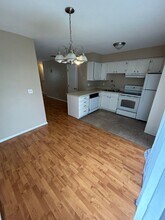 128 Friar Ln in Carrboro, NC - Building Photo - Building Photo