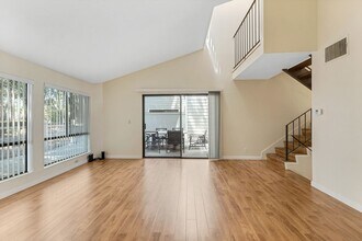 1184 S Westlake Blvd in Westlake Village, CA - Building Photo - Building Photo