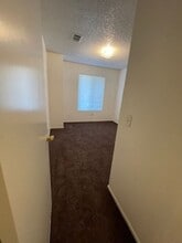 4422 White Ln in Bakersfield, CA - Building Photo - Building Photo