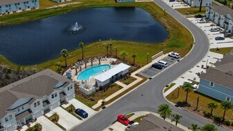 7672 Shadow Lake Dr in Panama City Beach, FL - Building Photo