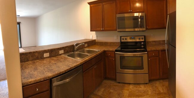 property at 1914 Wrigley St