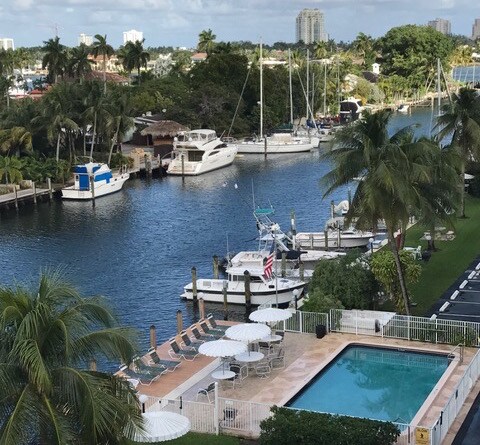 1731 SE 15th St, Unit 603 in Fort Lauderdale, FL - Foto de edificio