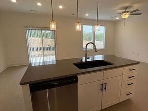 7392 Aaron St in Kansas City, MO - Building Photo - Building Photo