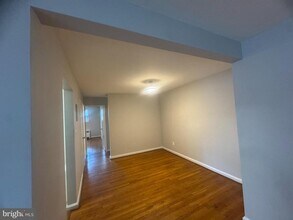 500 S Courthouse Rd in Arlington, VA - Building Photo - Building Photo