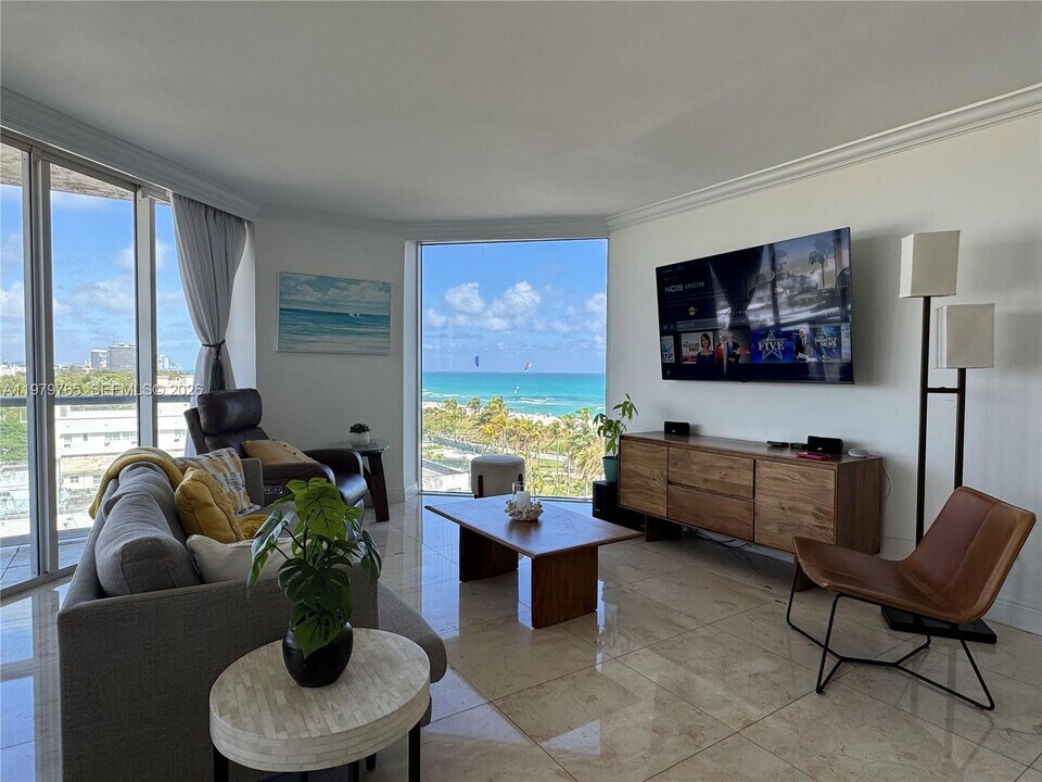 7330 Ocean Terrace in Miami Beach, FL - Building Photo