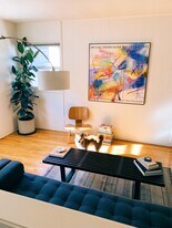 1548 Rendall Plz, Unit 1548 in Los Angeles, CA - Building Photo