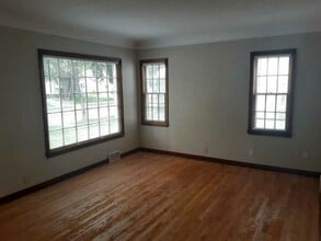 3419 Grimes Ave N in Minneapolis, MN - Building Photo - Building Photo