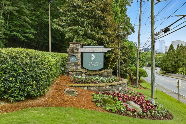 Kinstone River Apartments