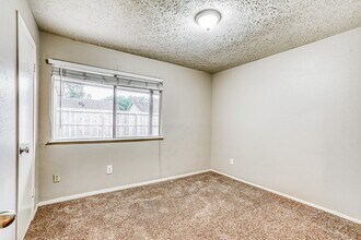 7010 Foxmont Ln in Humble, TX - Building Photo - Building Photo