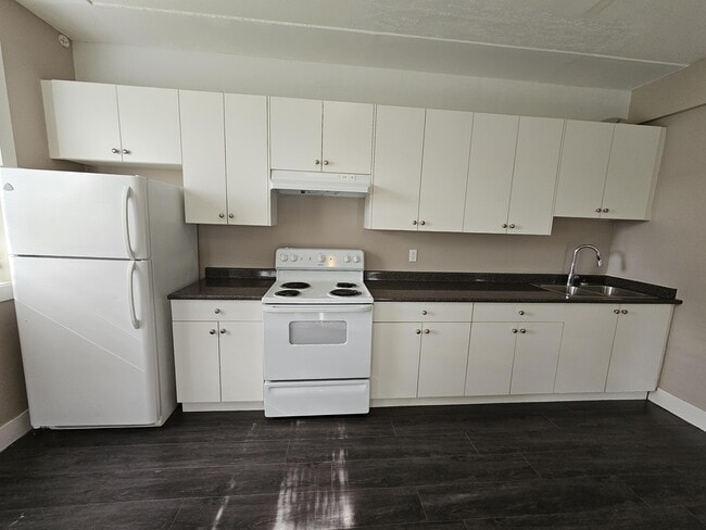 9245 Hazel Street2B in Chilliwack, BC - Building Photo - Building Photo
