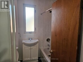 68 Spadina Ave in Ottawa, ON - Building Photo - Building Photo