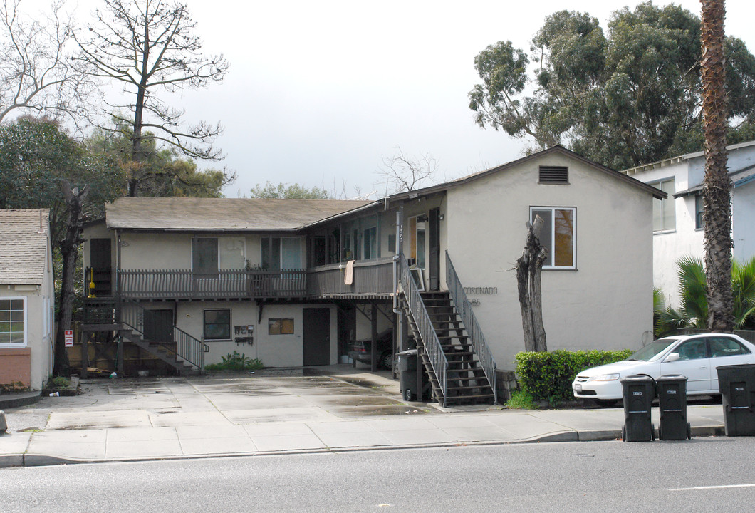 1581-1585 W El Camino Real in Mountain View, CA - Foto de edificio