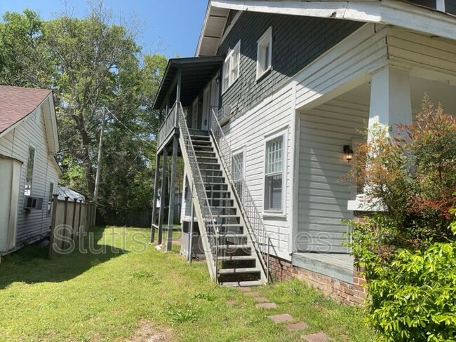 409 N Poplar St in Florence, AL - Building Photo - Building Photo