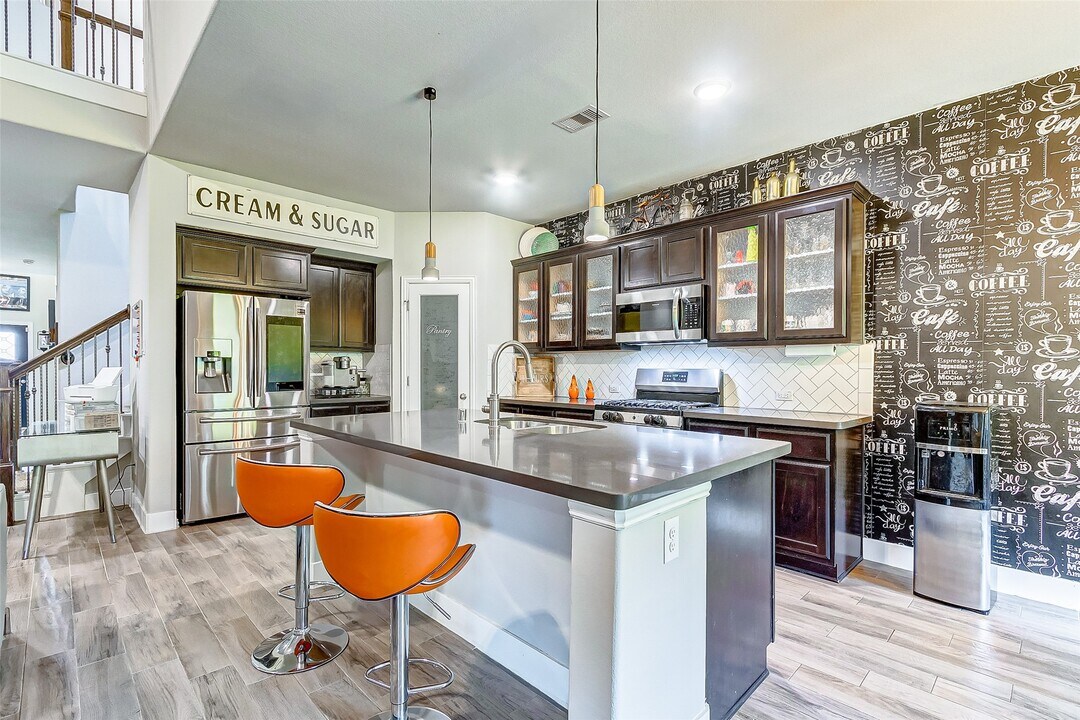 7314 Saddle Tree Dr in Spring, TX - Building Photo