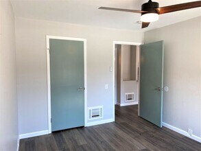 6370 Rancho Mission Rd-Unit -UNIT 908 in San Diego, CA - Foto de edificio - Building Photo