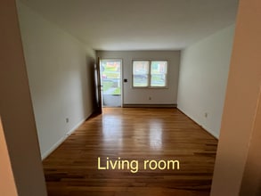 437 Betsy Bell Rd in Staunton, VA - Building Photo - Building Photo