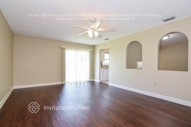 6505 Mushinski Rd in Tampa, FL - Building Photo - Building Photo