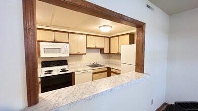 620 Kings Rd-Unit -2 in Schenectady, NY - Building Photo - Building Photo