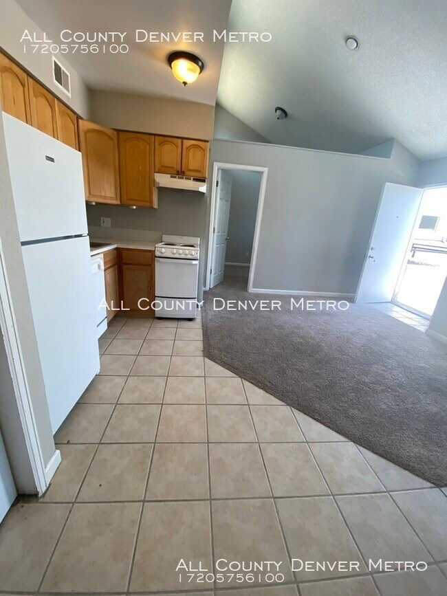 1830 Newland Ct-Unit -314 in Denver, CO - Building Photo - Building Photo