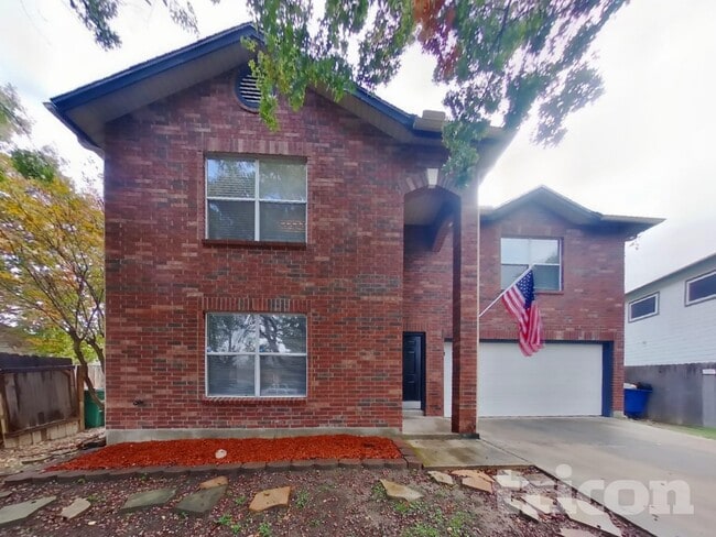 10102 Silverwagon San Antonio TX in San Antonio, TX - Foto de edificio - Building Photo
