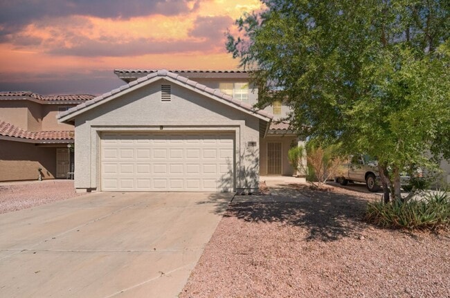 property at 11526 W Paradise Dr