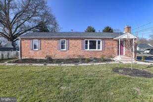 11 Maple Ave in Newark, DE - Building Photo