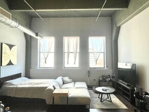 511 N Broad St, Unit 1003 in Philadelphia, PA - Foto de edificio - Building Photo