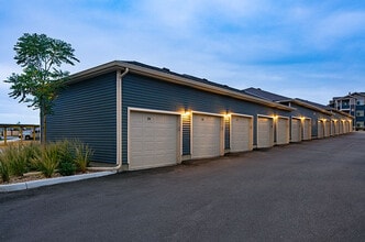 Copper Mountain in Richland, WA - Building Photo - Building Photo