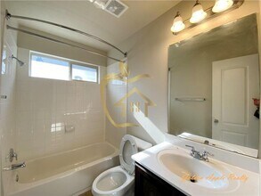 18501 Moreto Loop in Pflugerville, TX - Building Photo - Building Photo