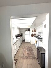 501 18th St, Unit C in Huntington Beach, CA - Foto de edificio - Building Photo