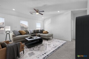 17629 Shafer Dr in Pflugerville, TX - Building Photo