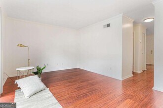 1175 Church St in Decatur, GA - Building Photo - Building Photo